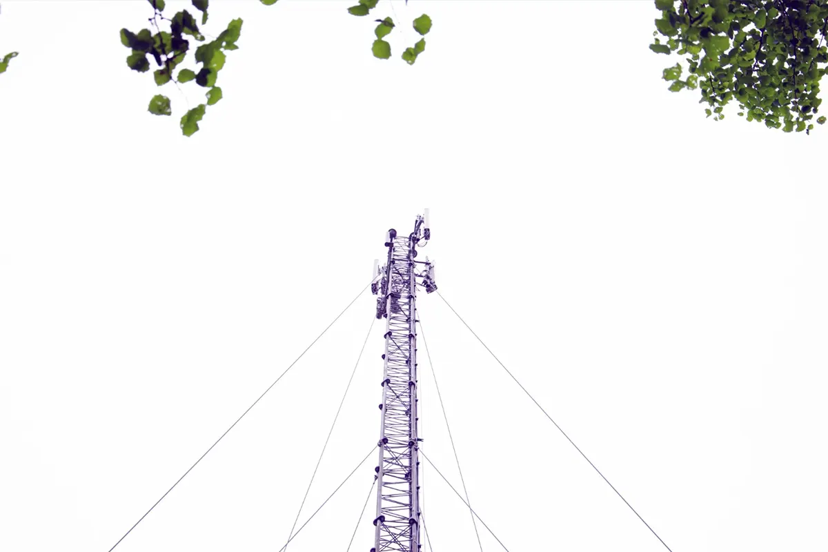 Guyed Mast Telecommunication Tower home